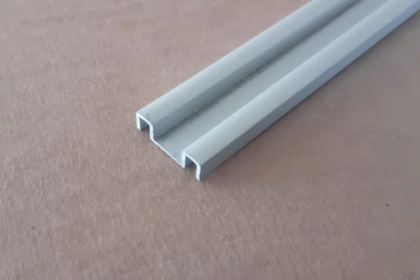 10031 - Binario argento per vetri scorrevoli