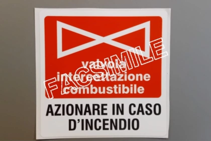 06136 - Adesivo: valvola intercettazione