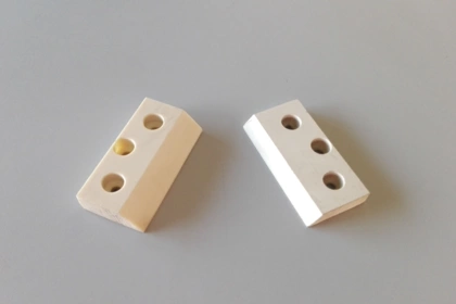 12021 - Tassello in pvc 80x40 spessore 10 mm