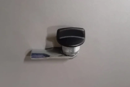 12097 - Serratura sportello