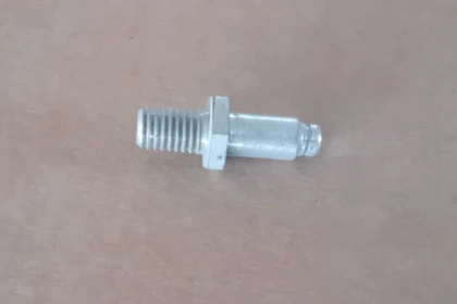 05056 - Attacco zincato per molla a gas