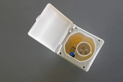 14048 - Presa incasso