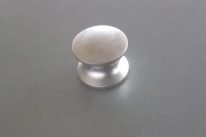 13055 - Pomello satinato per push - lock, da abbinare a 13056