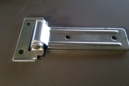 12101 - Cerniera zincata mm 110