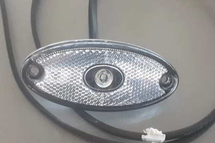 03262 - Fanalino ingombro bianco ovale a led