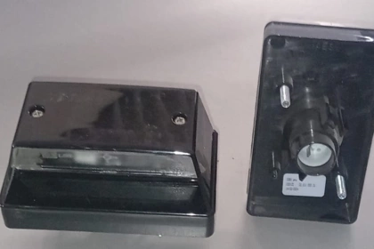 03057 - Fanalino targa destro